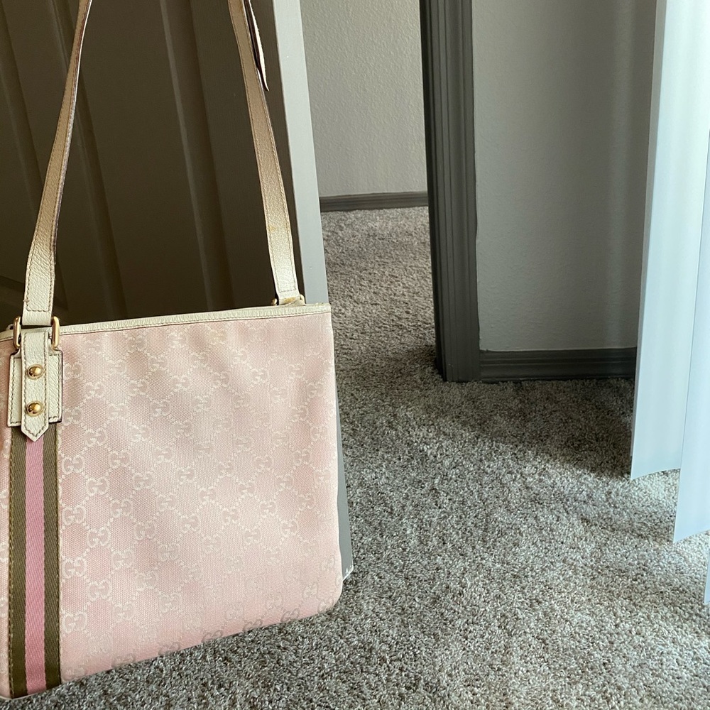 Vintage Gucci crossbody